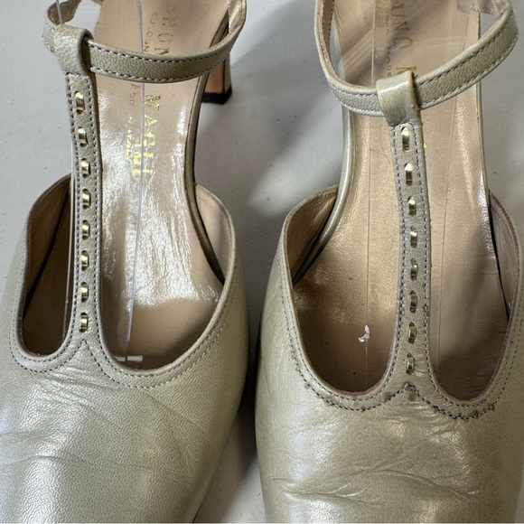 Vintage Bruno Magli Women's Cream T-Strap Y2K 90s Round Toe Heels Size 37 1/2 - Picture 3 of 14